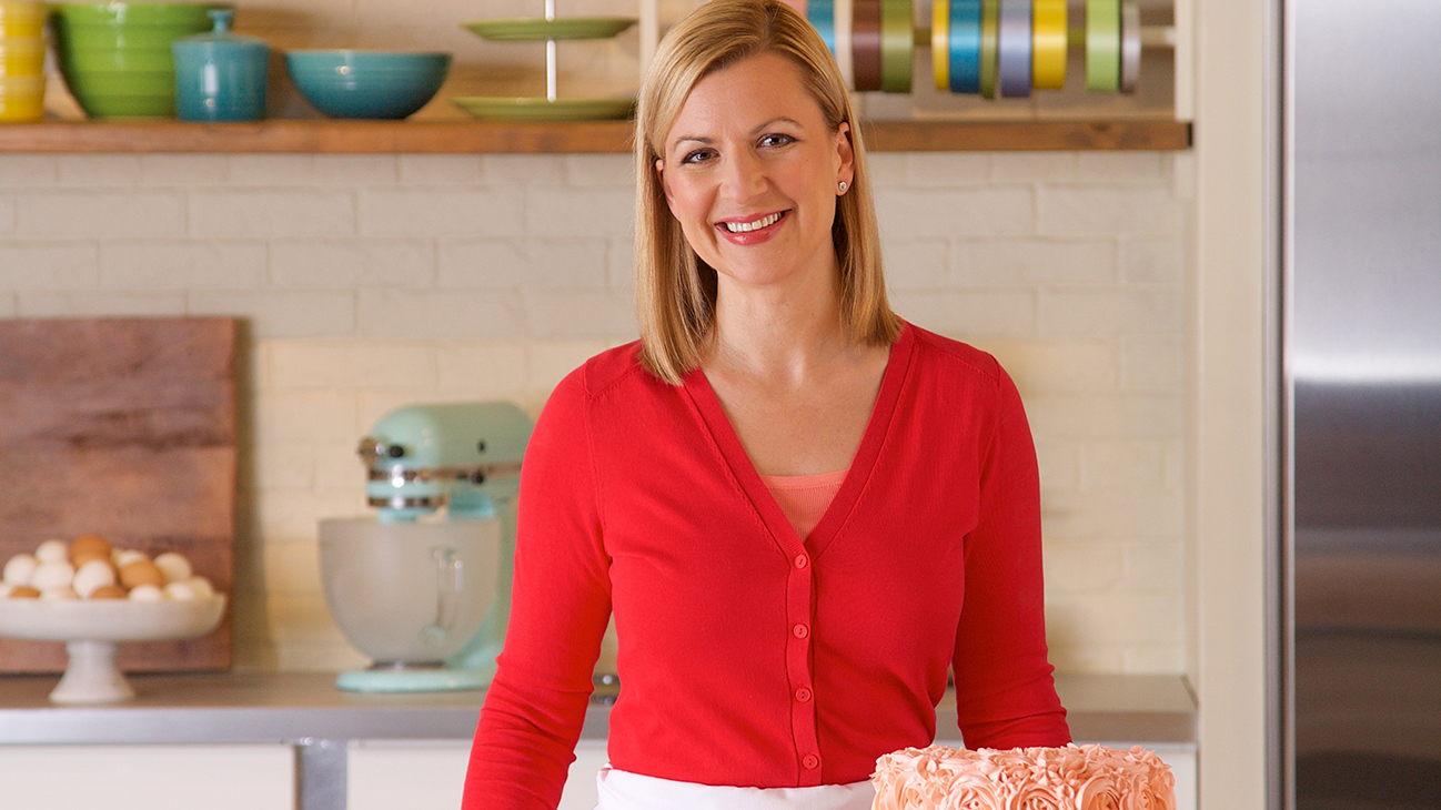 Anna Olson on Her New Cookbook and Baking in a Pandemic