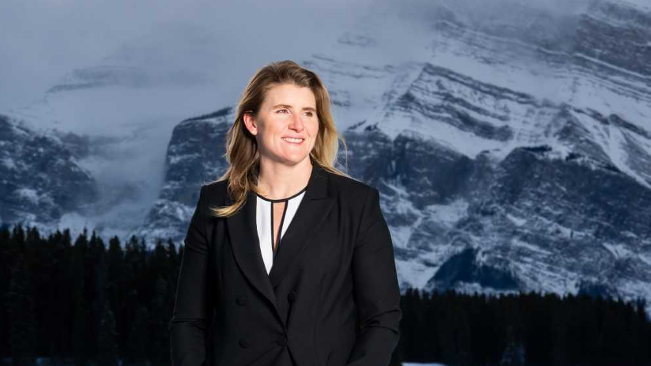 Using Pressure to Fuel Greatness: Three Questions with Olympian Hayley Wickenheiser