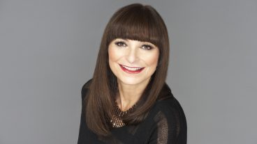 Jeanne Beker Iconic Fashion Speaker