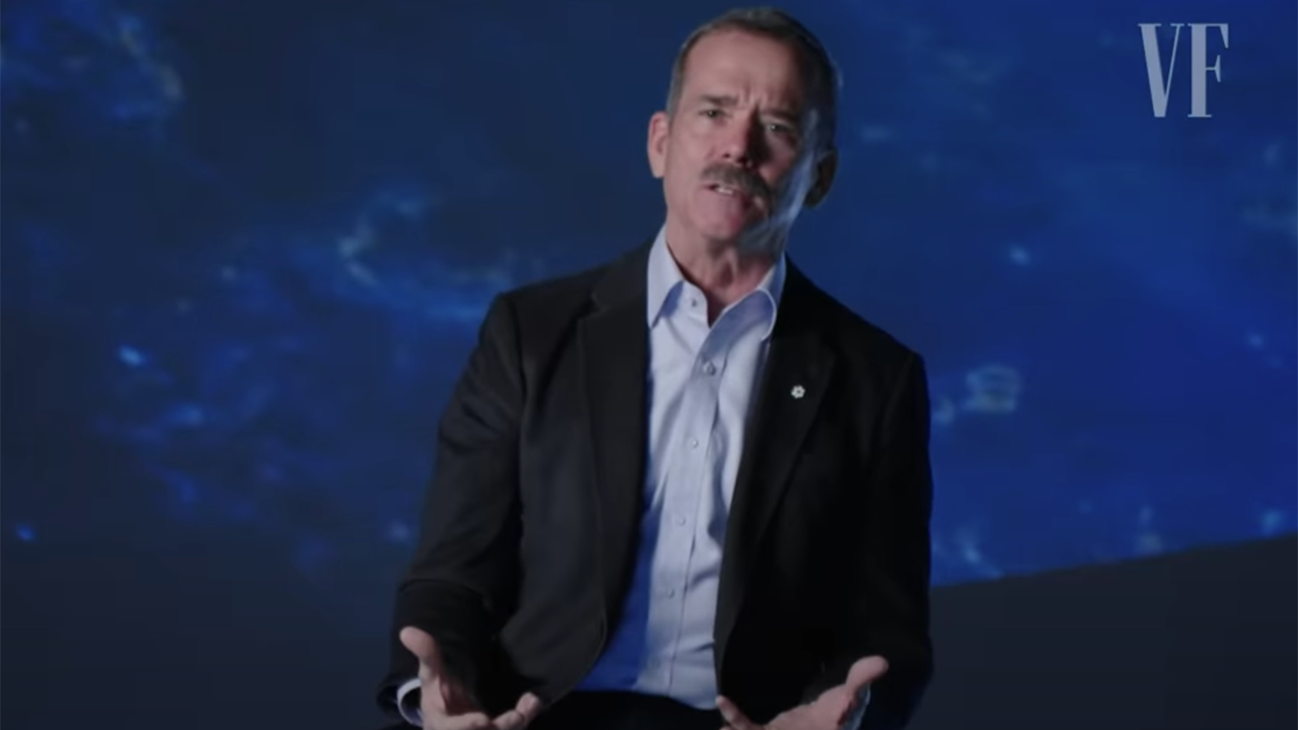 Chris Hadfield Thumb 3