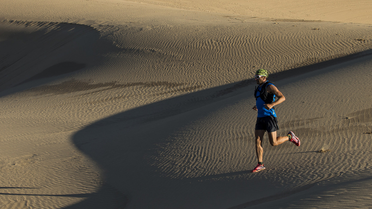 Ultramarathon Runner Ray Zahab with an Update from the Gobi Desert