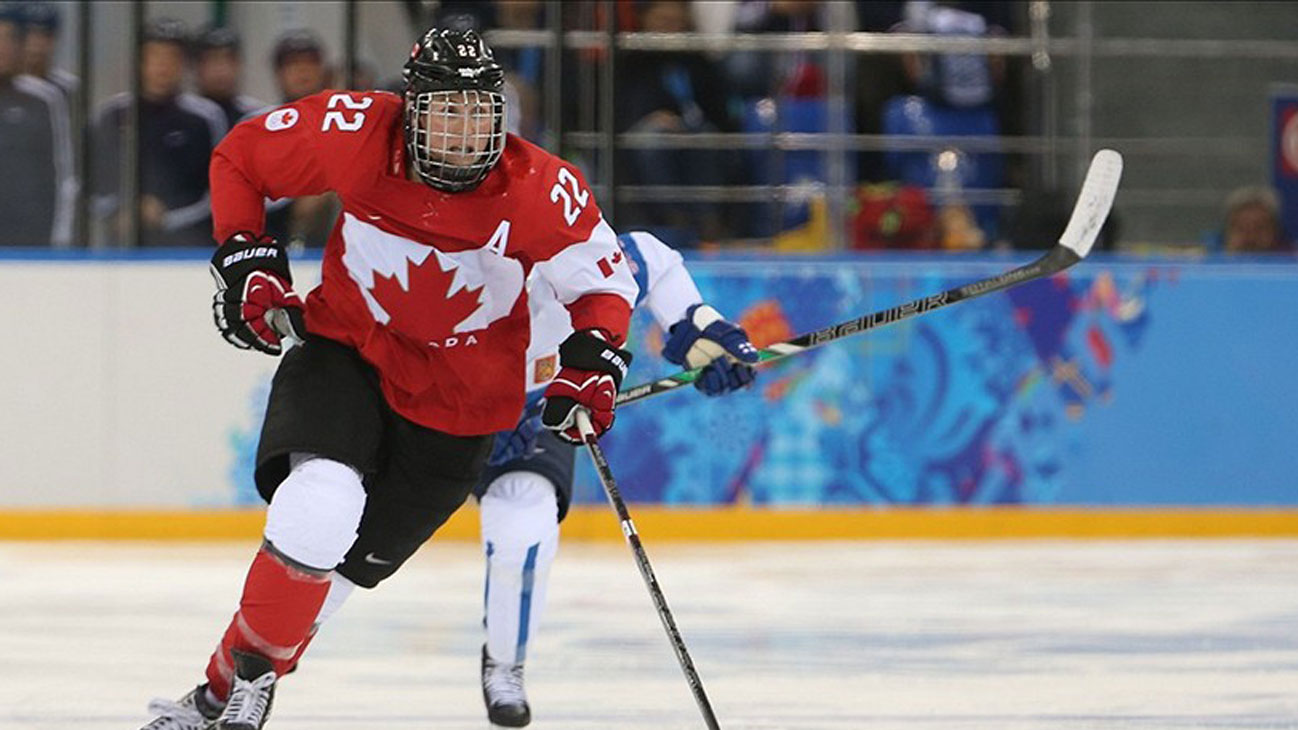 Dedicated Athlete Hayley Wickenheiser Up Early To Encourage Men’s Team