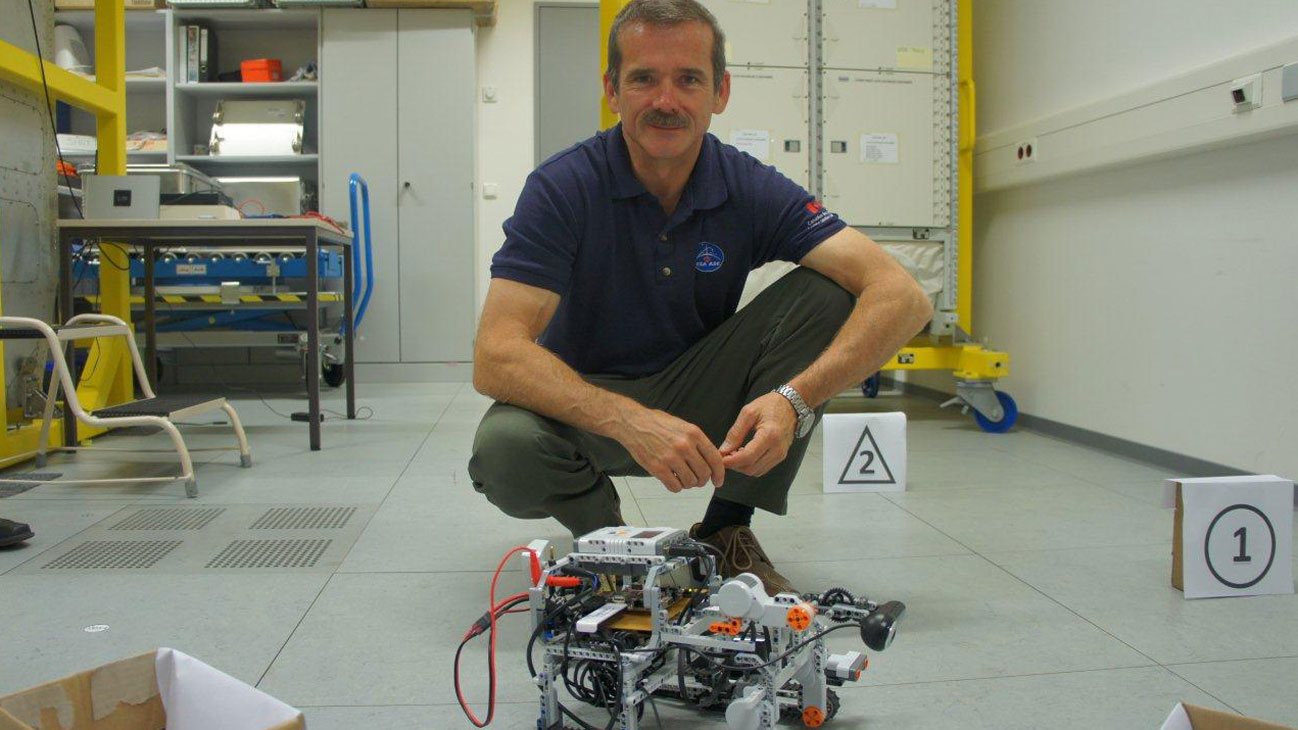 Chris Hadfield Test Drives Robots Taking Over Tate Britain