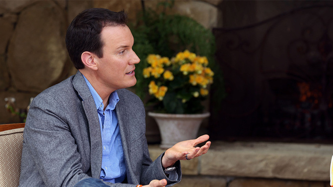 Watch: Shawn Achor’s 6 Exercises for Happiness