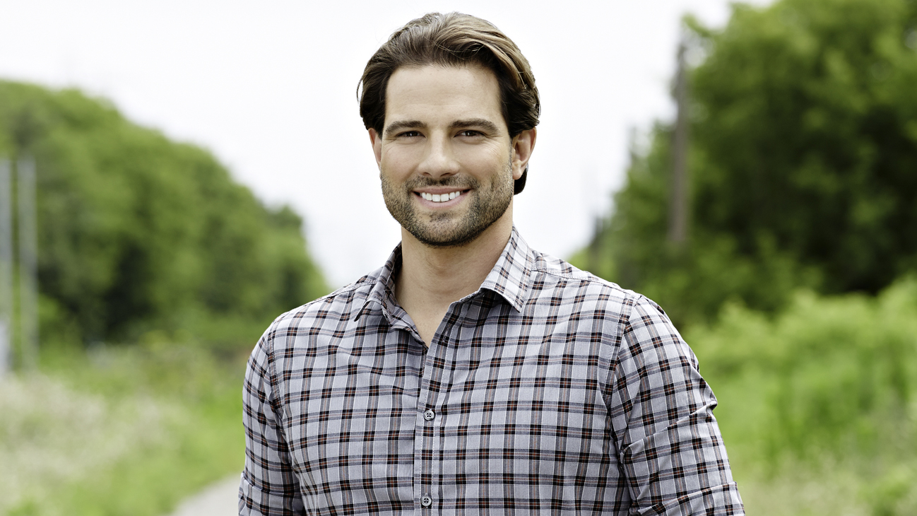 Speakers’ Spotlight Now Representing Scott McGillivray, Host of the Hit HGTV Show <I>Income Property</I>