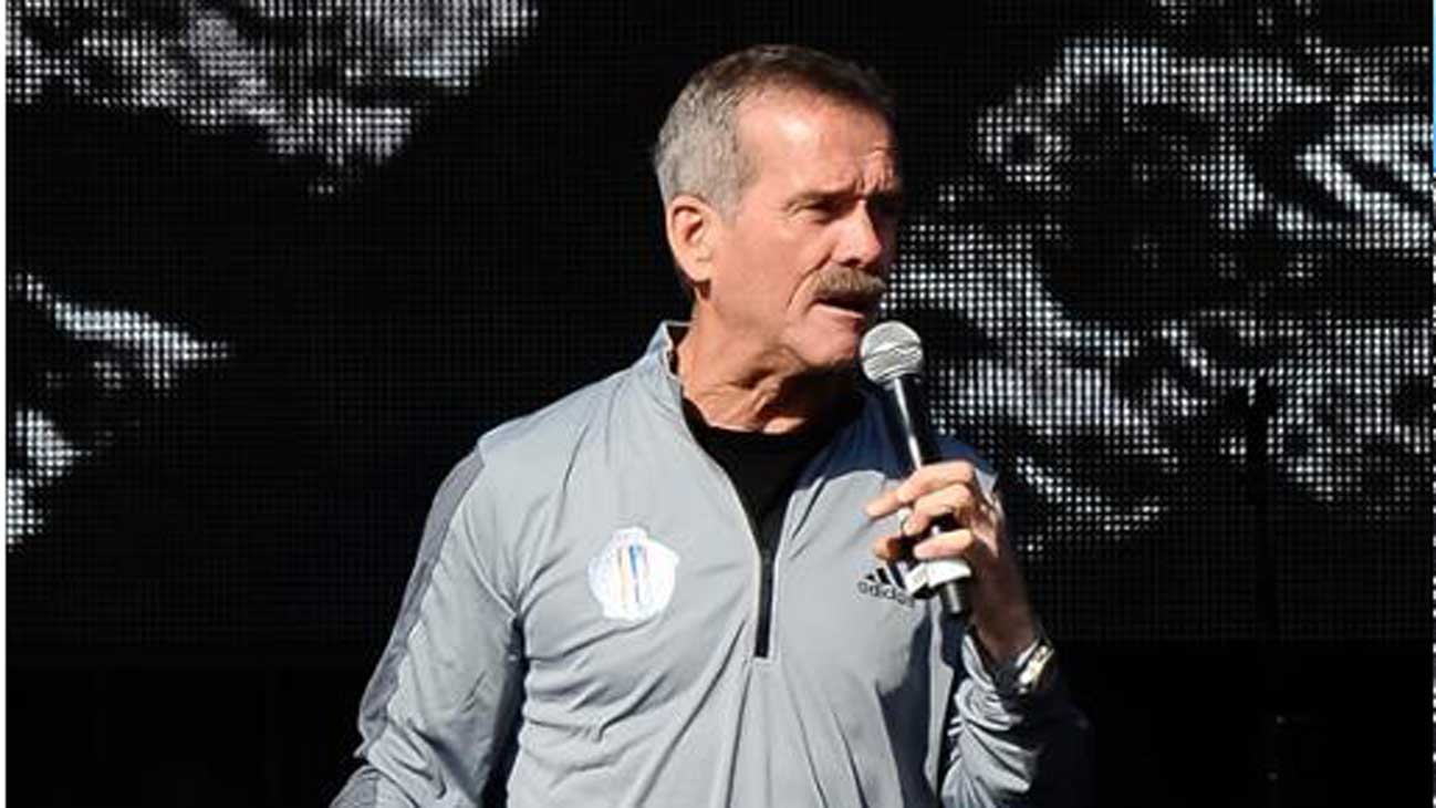 Chris Hadfield at STEM Experience with World Cup of Hockey