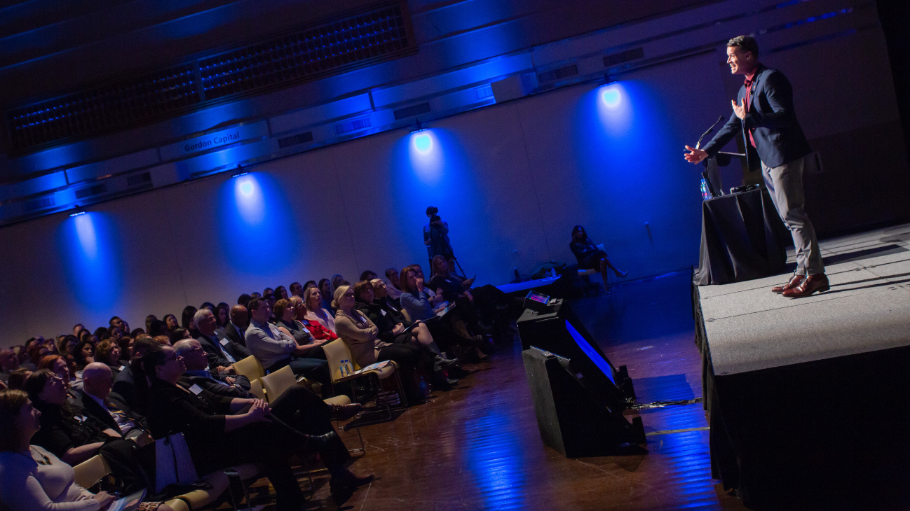 Tips on Hiring the Best Keynote Speaker for Your Next Event