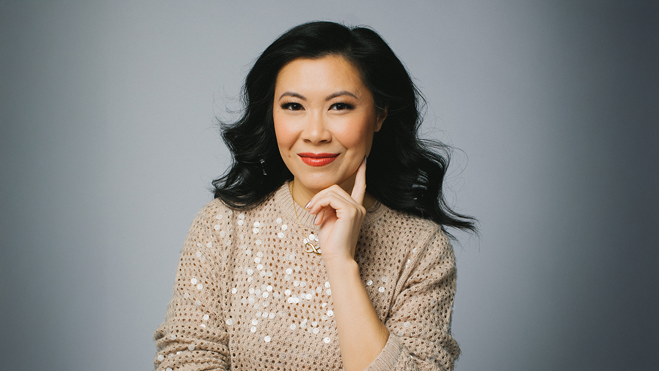 Melissa Leong Headshot 2025
